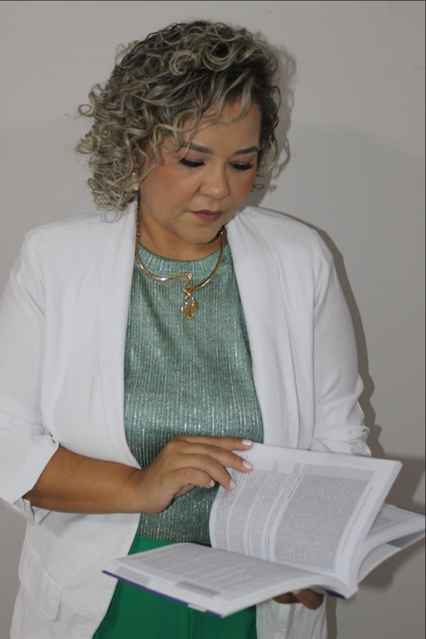 Dra. Geiciane Sousa